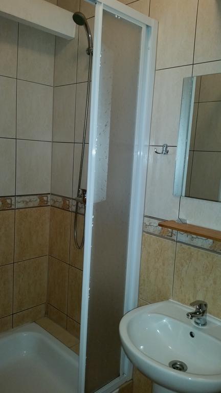 Pensjonat U Janiny Boleslawiec 博莱斯瓦维茨 客房 照片
